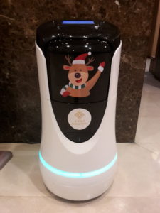 hotel robot